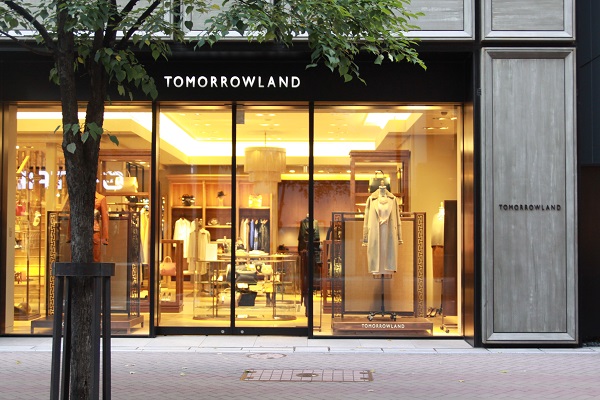 Tomorrowland Tailored Made Suit @ Tokyo, Japan – Jessica Tamaki